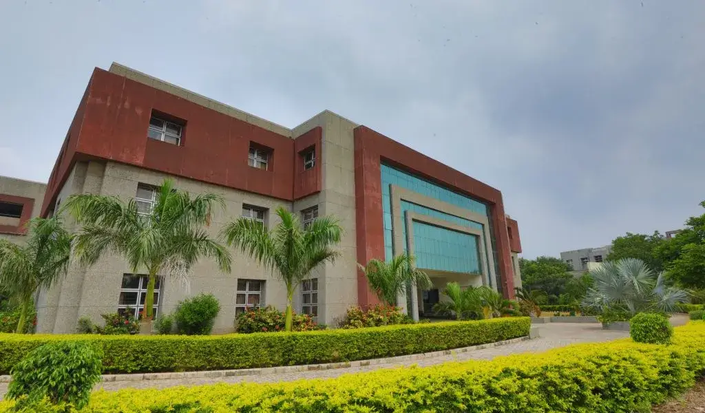 School of Management of RK University