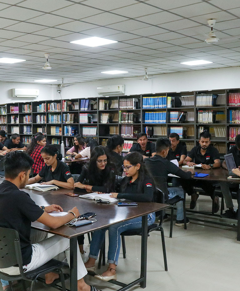 RK_University_Best_College_In_Rajkot_Gujarat_India.jpg